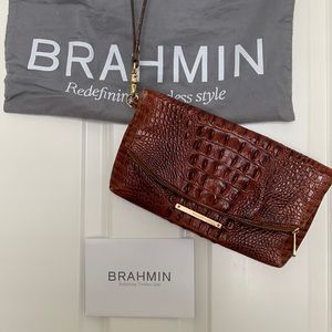 BRAHMIN Duxbury Wristlet Clutch, Pecan Melbourne, Vintage